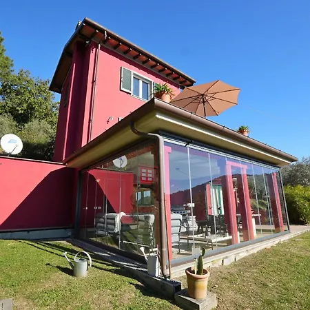 Torre Rossa Fosdinovo